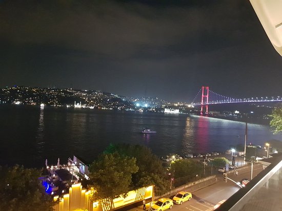 Hubb 77 Restaurant