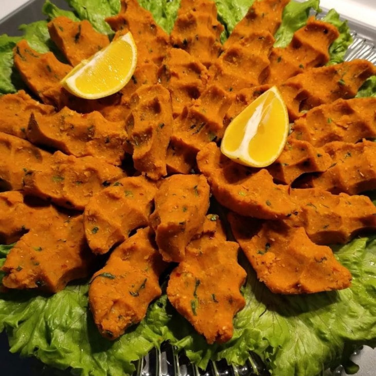 Mercimek Köftesi Tarifi - Fotoğraf 1